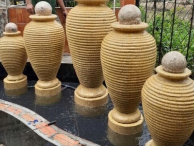 Cách chống rêu mốc, ố bẩn cho lu nước phong thủy đặt ngoài trời