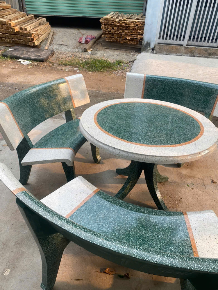 ghế đá mỹ nghệ Thủ Đức