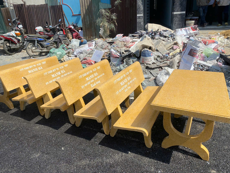 ghế đá mỹ nghệ Thủ Đức