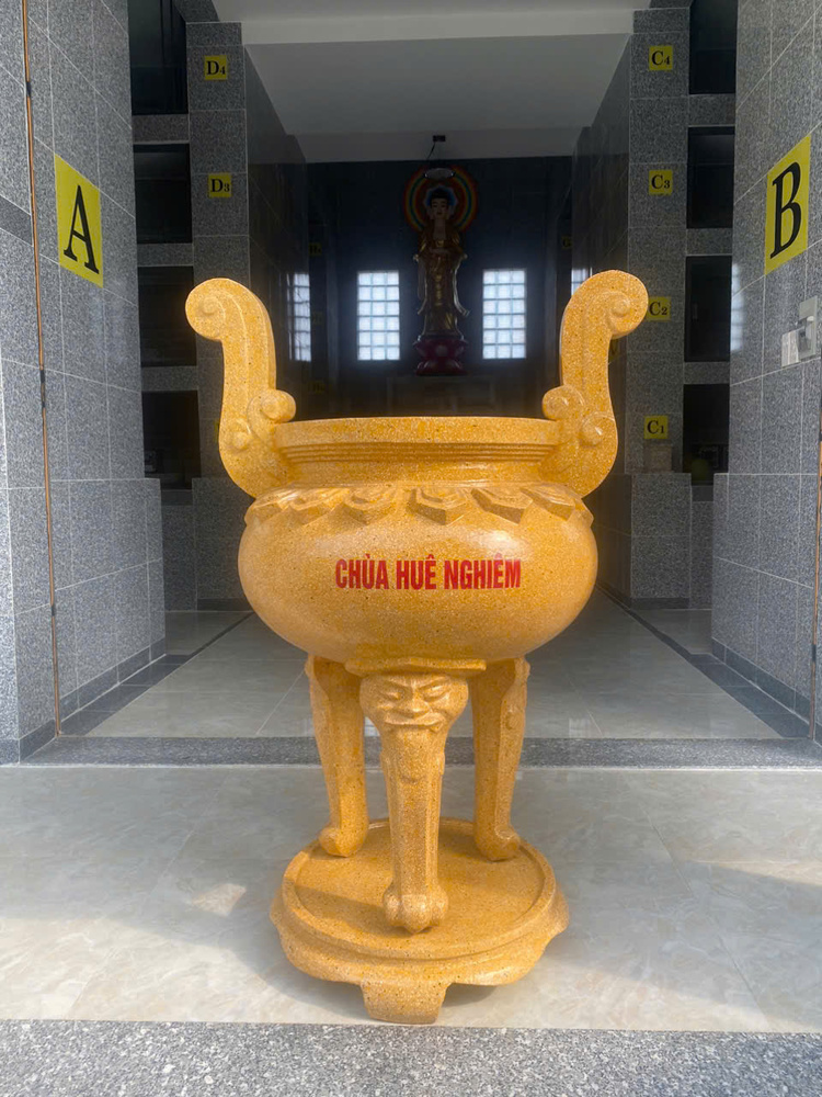 lư hương đá đẹp