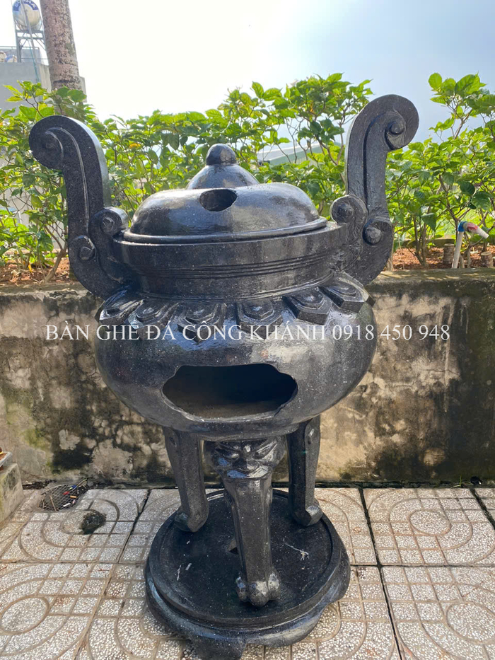 Lư hương đá mới nhất 2025